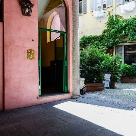Altido Cozy Apt For 4 Close To Basilica Di Sant'Ambrogio Mediolan Zewnętrze zdjęcie